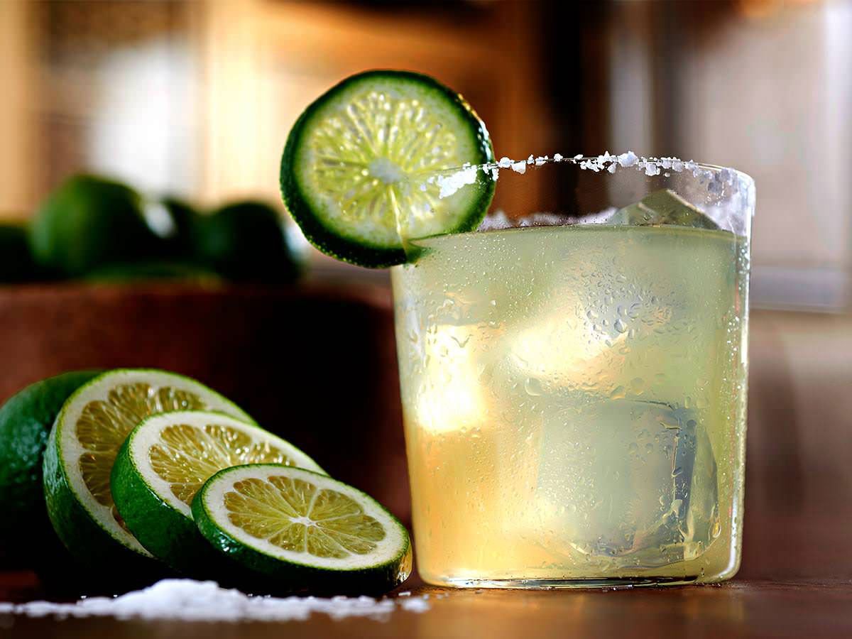 Classic Margarita coctel con tequila Sauza Silver