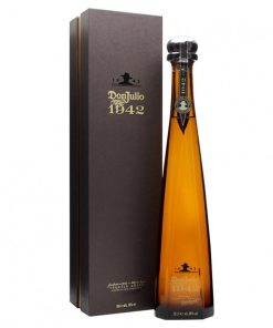 Botella Tequila Don Julio 1942 con estuche